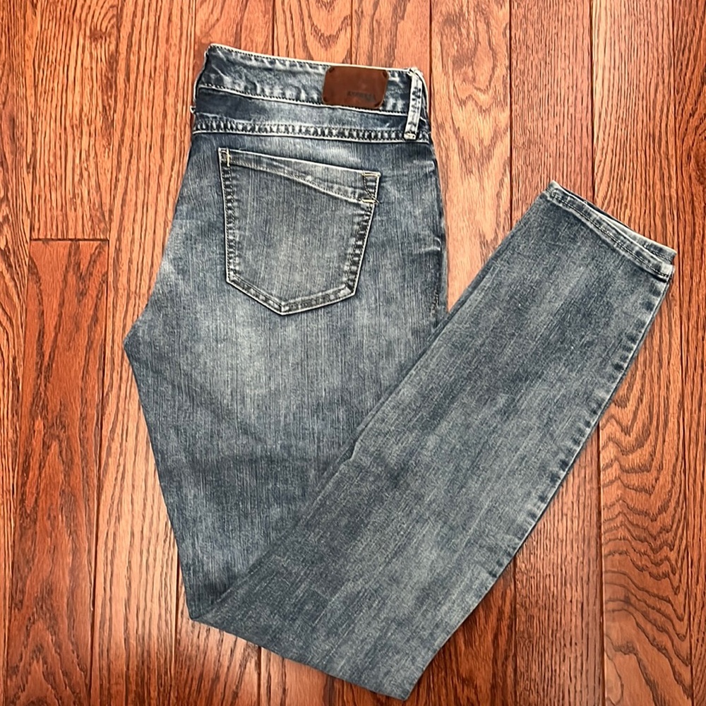 Express brand jeans, size 8, “Zelda Ultra Skinny” style